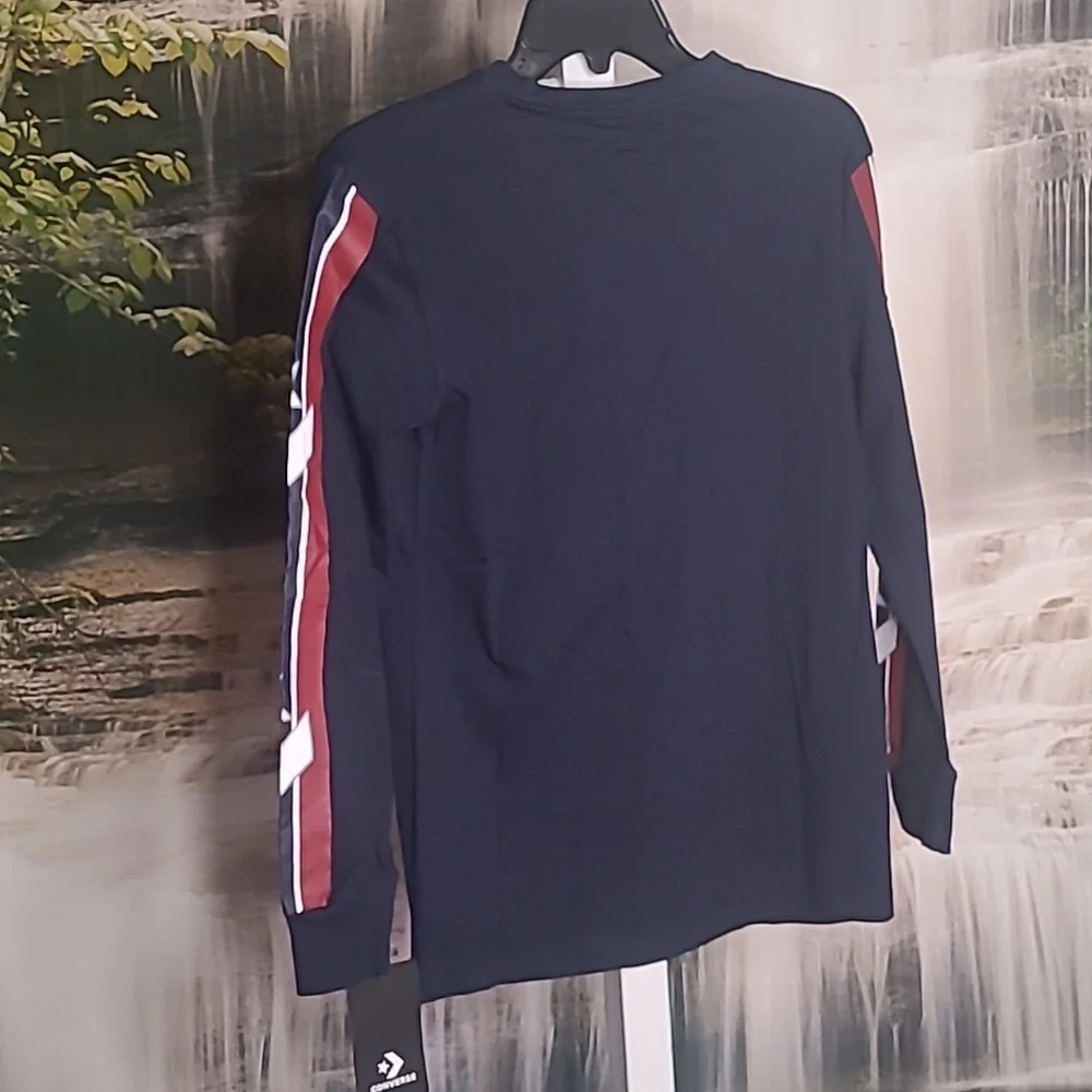 New with tags! Converse Boys Large long sleeve navy knit Tshirt